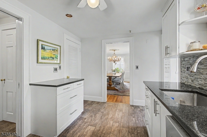 1015 Sleepy Hollow Lane Property Photo 14