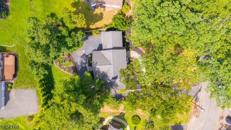 1015 Sleepy Hollow Lane Property Photo 42