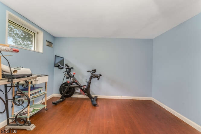 318 Marion Place Property Photo 24