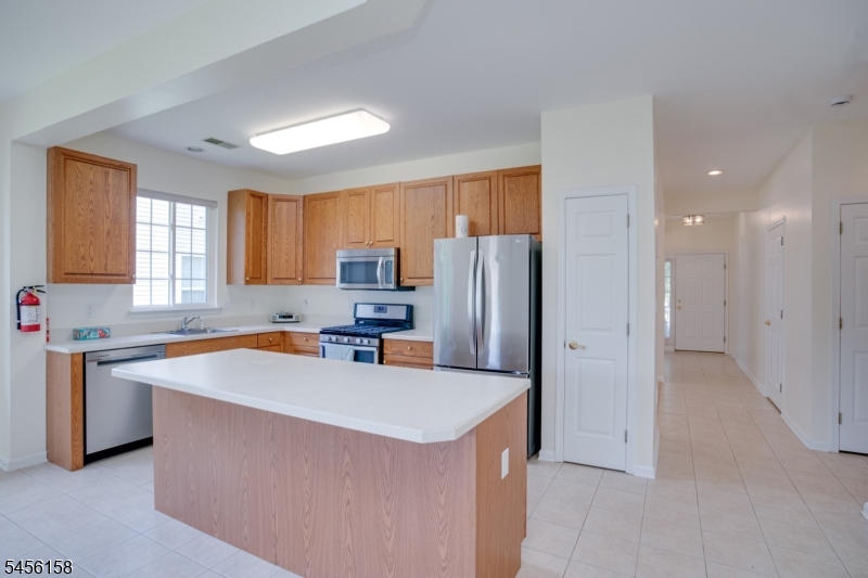 112 Kensington Cir Property Photo 20