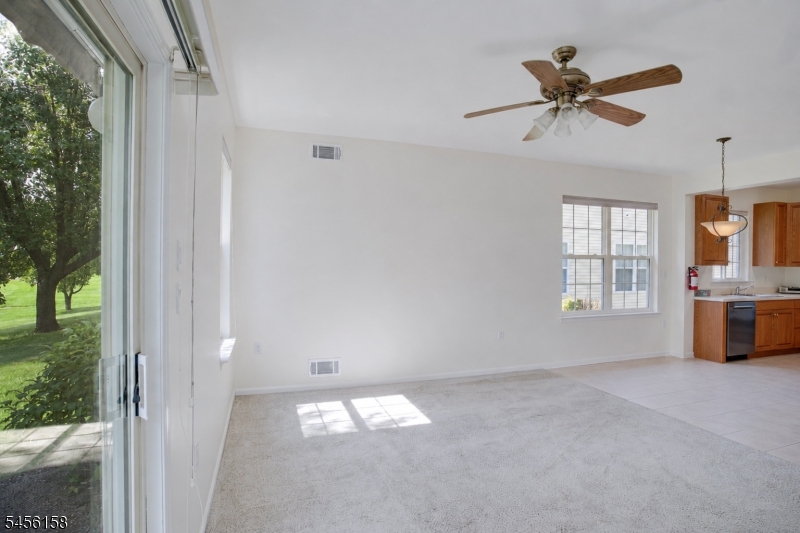 112 Kensington Cir Property Photo 23