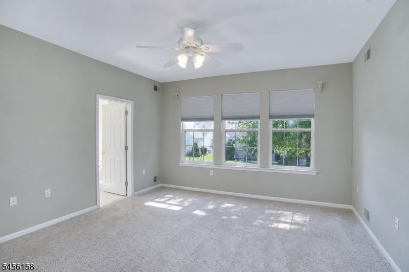 112 Kensington Cir Property Photo 28