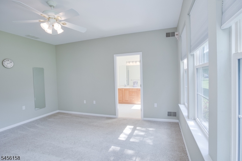 112 Kensington Cir Property Photo 29