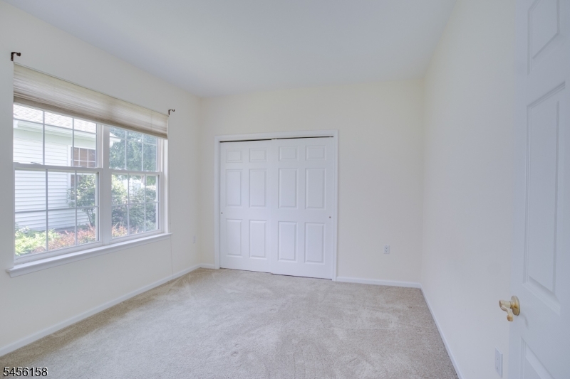 112 Kensington Cir Property Photo 36