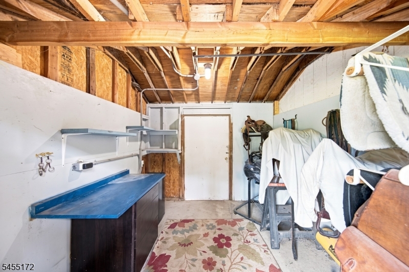39 Hope Rd Property Photo 36