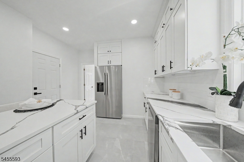 35 Wheeler St Property Photo 13