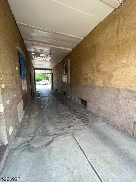 17 Van Buren St 1 Property Photo 16