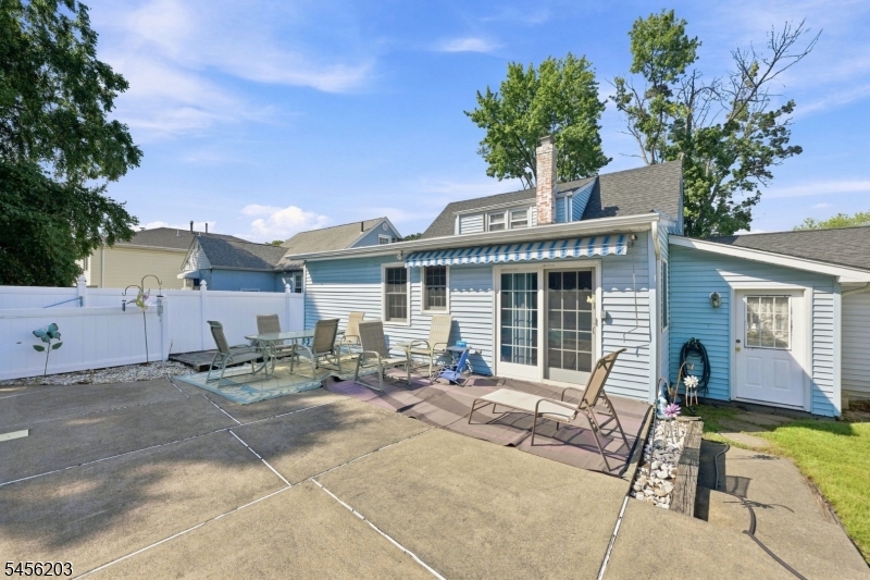 57 Hudson St Property Photo 20