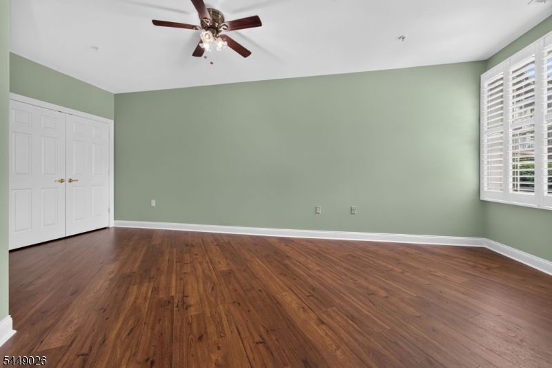 351 Victoria Drive Property Photo 15