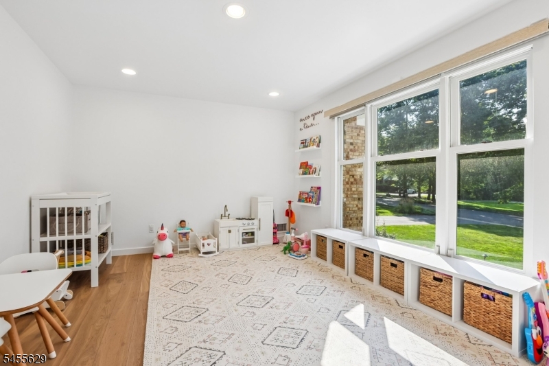 16 Winchester Terrace Property Photo 17