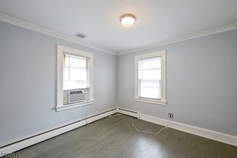 122 Garside Ave Property Photo 12