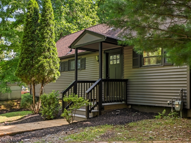 787 Tabor Rd Property Photo 2
