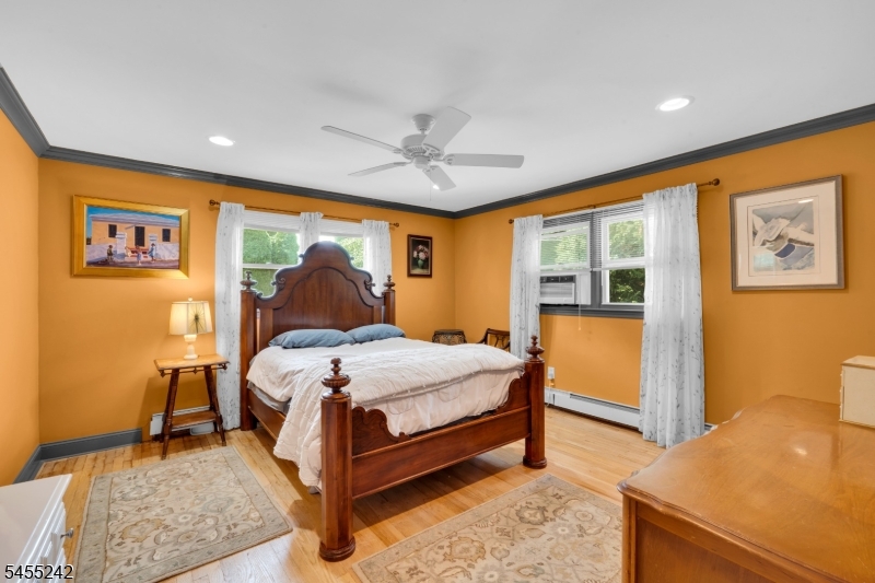 20 Edgemere Ave Property Photo 12