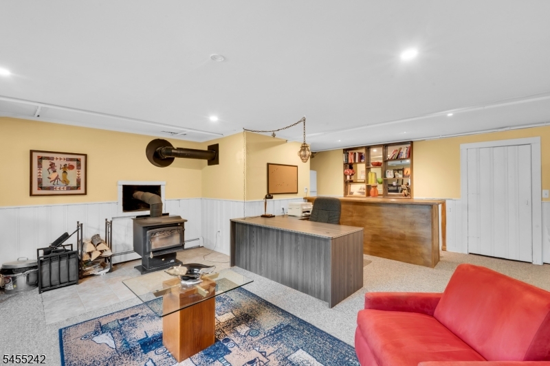 20 Edgemere Ave Property Photo 15