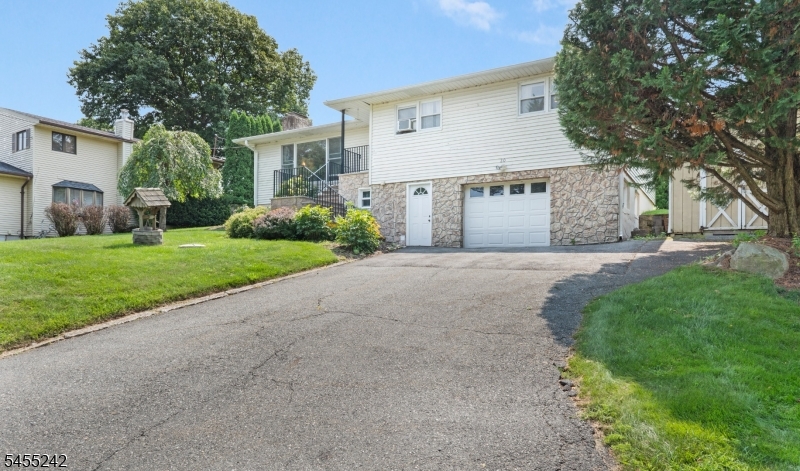 20 Edgemere Ave Property Photo 20