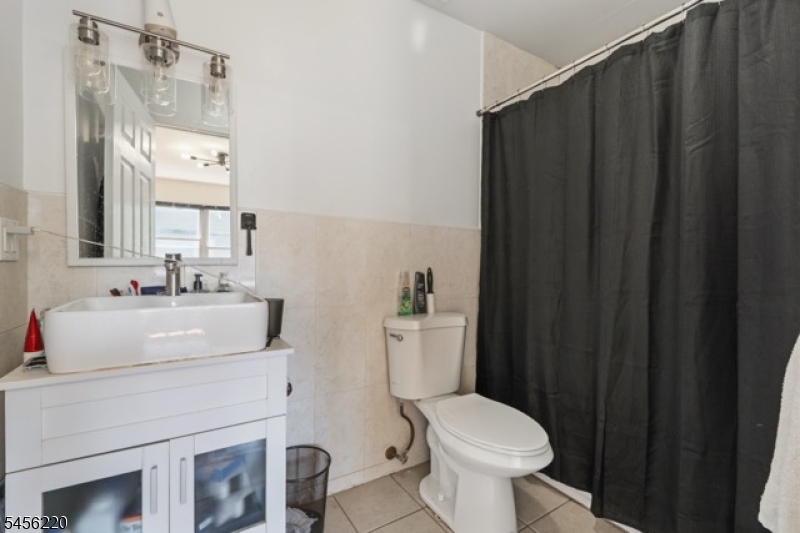 33 Pierce St Property Photo 6