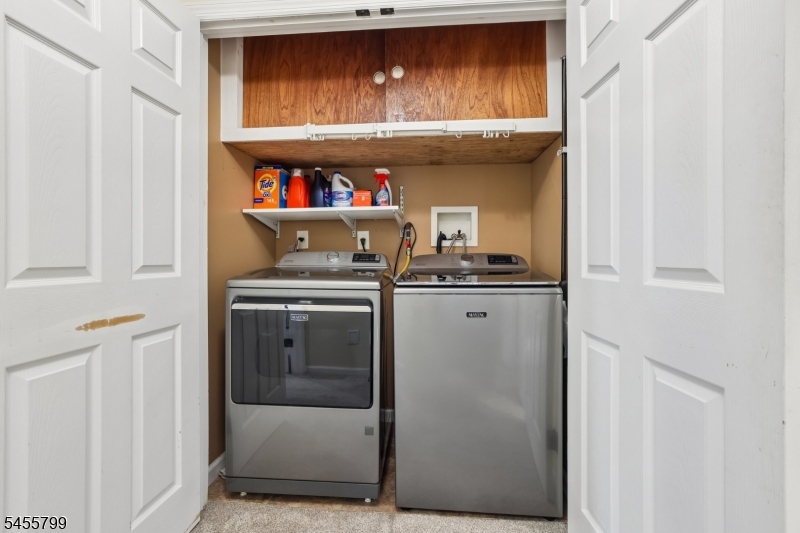 74 Overhill Rd Property Photo 24