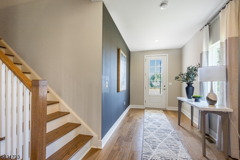 4 Biltmore Ave 4 Property Photo 2