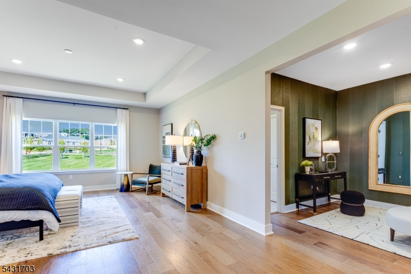 4 Biltmore Ave 4 Property Photo 19