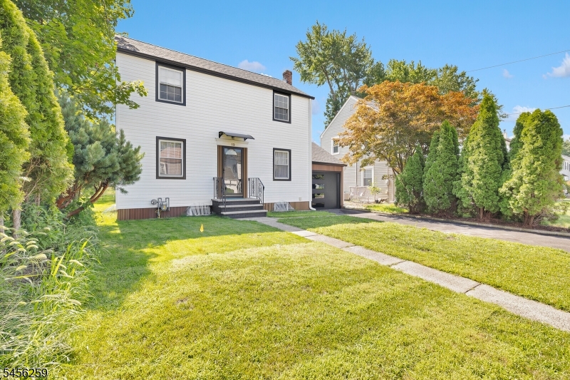 12 Renner Ave Property Photo 4
