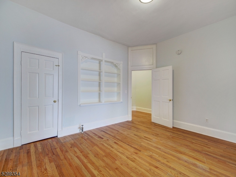 26 Division St 3 Property Photo 8