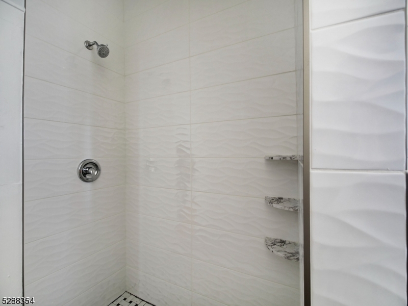 26 Division St 3 Property Photo 11