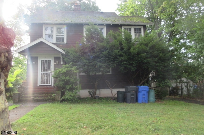 11 Belmont St Property Photo 1