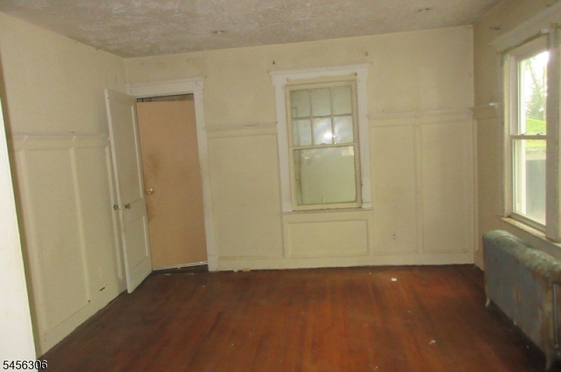 11 Belmont St Property Photo 7