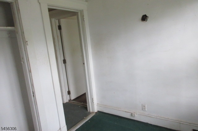 11 Belmont St Property Photo 15