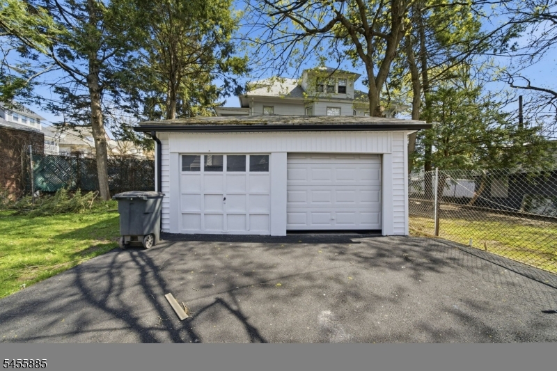 66 Girard Pl Property Photo 30