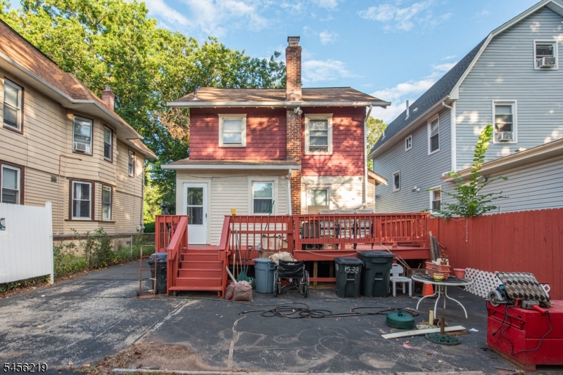 1538 Munn Ave Property Photo 4