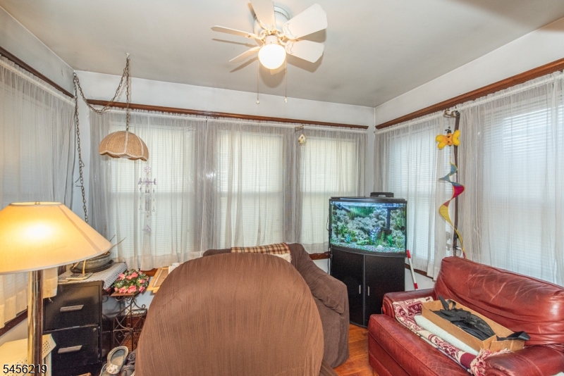 1538 Munn Ave Property Photo 11
