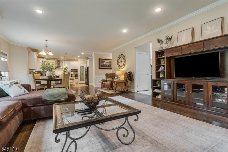 6 Jared Pl Property Photo 5