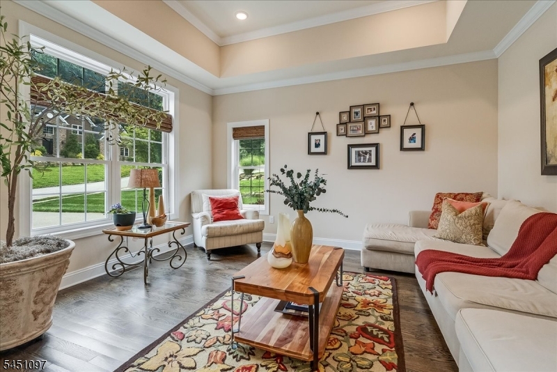 6 Jared Pl Property Photo 6