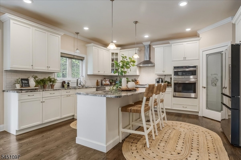 6 Jared Pl Property Photo 12