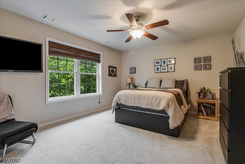 6 Jared Pl Property Photo 26