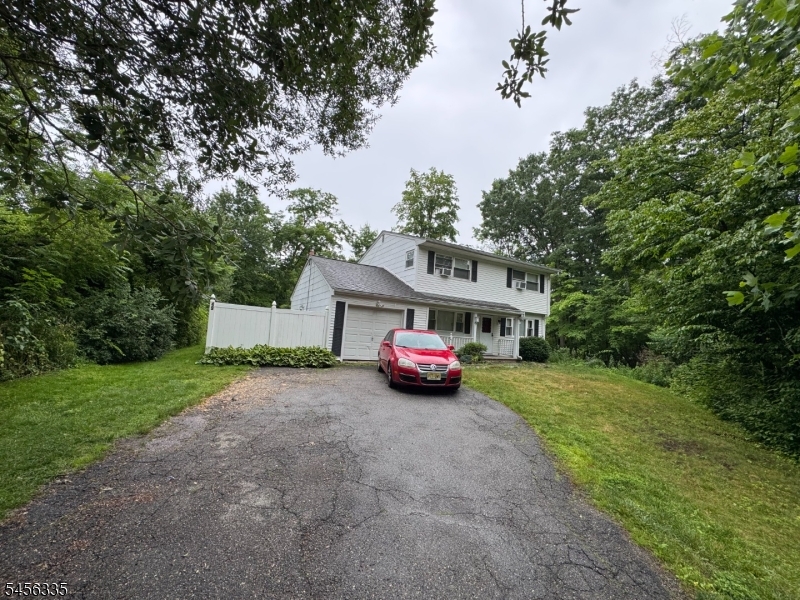 49 Frances Ave Property Photo 1