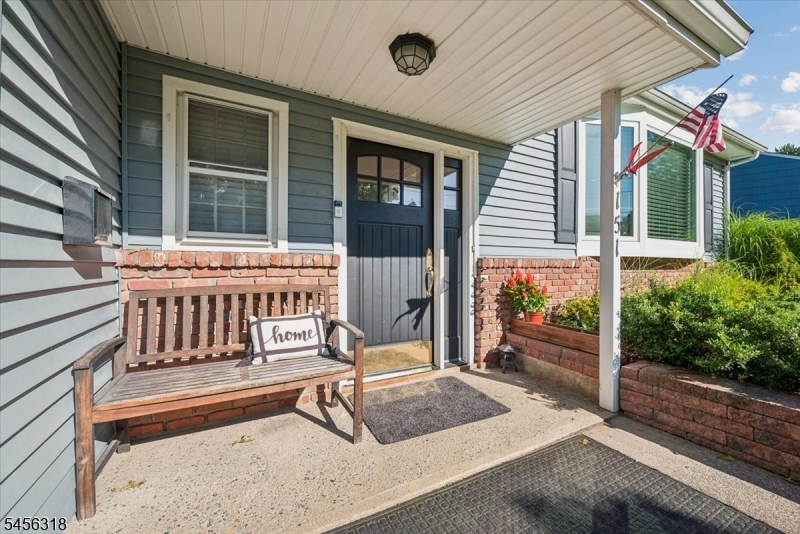 151 Birch St Property Photo 3