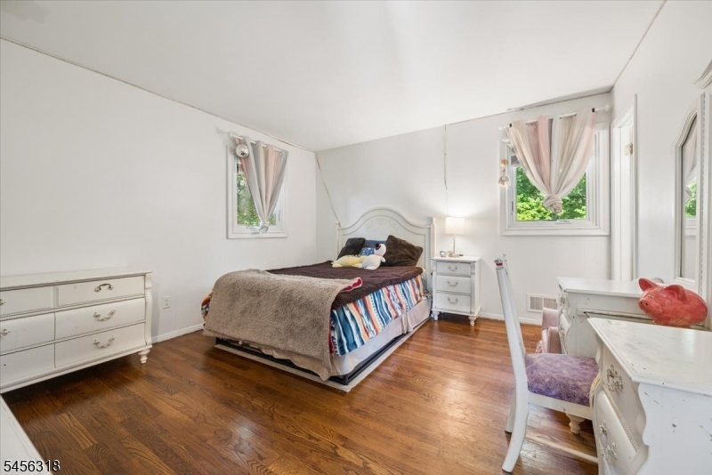 151 Birch St Property Photo 25