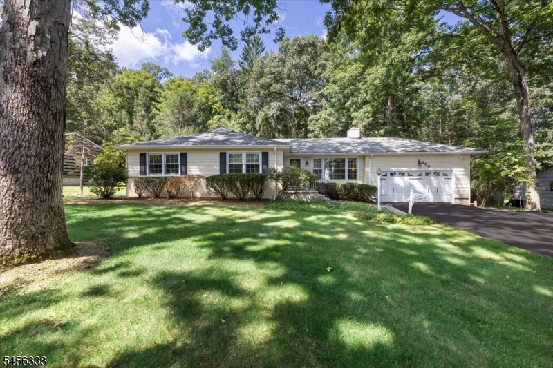 629 Lawlins Rd Property Photo 1