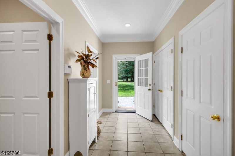 41 Chapin Ln Property Photo 18
