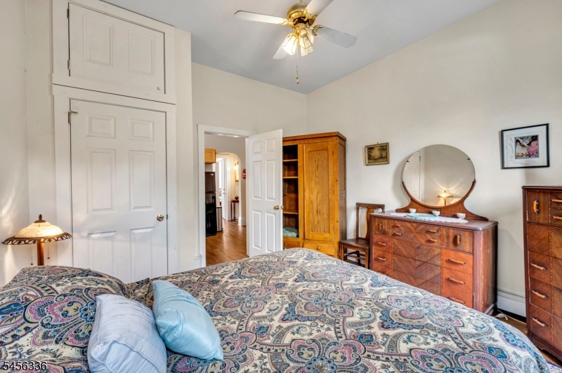 16 Greenwich St Property Photo 10