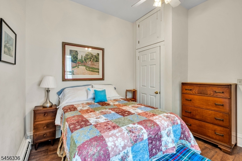 16 Greenwich St Property Photo 18