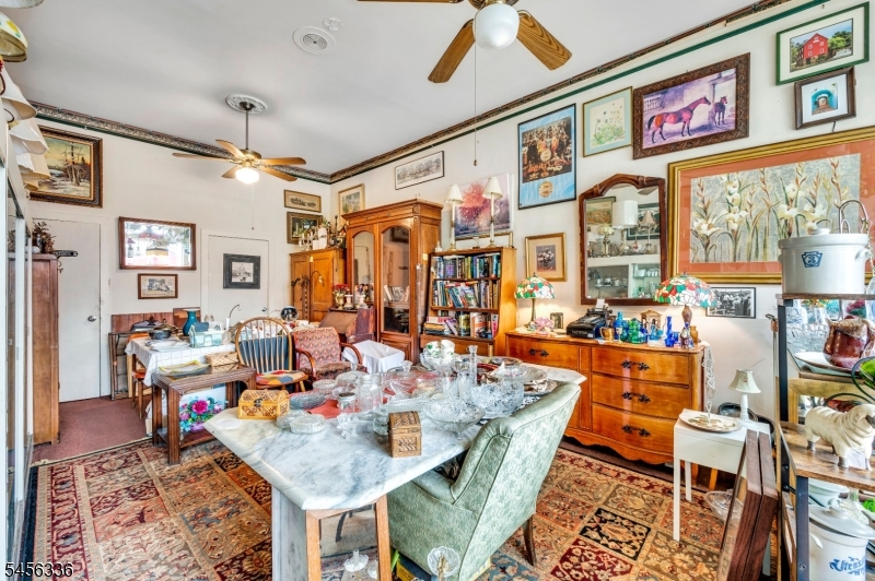 16 Greenwich St Property Photo 20