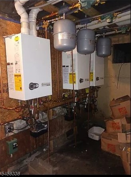 16 Greenwich St Property Photo 24