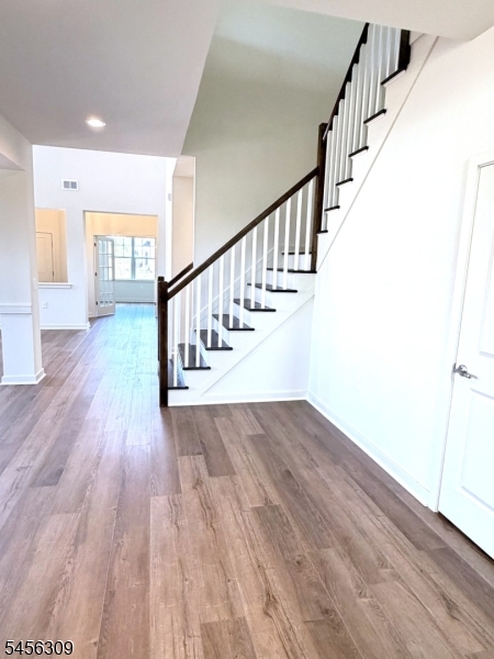 12 Spratt Ct Property Photo 8