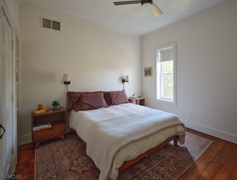 118 Clinton St Property Photo 10