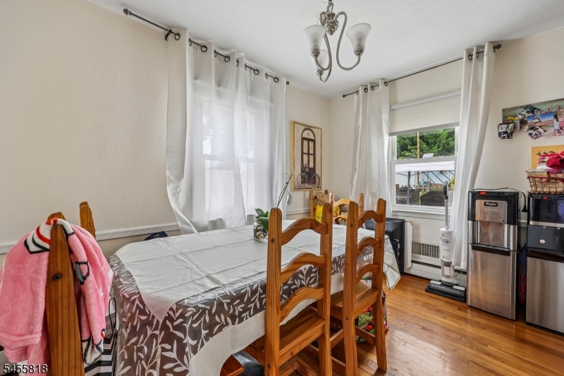 15 Parmelee Ave Property Photo 8