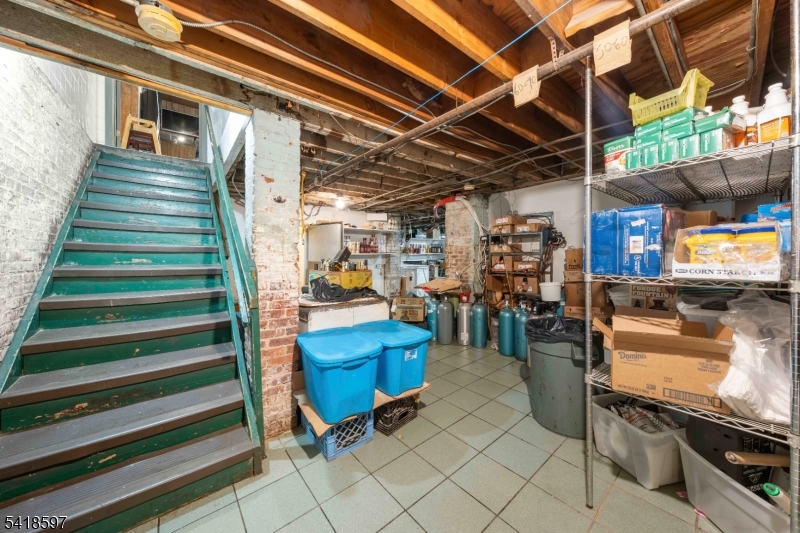 1109 Elizabeth Ave Property Photo 27