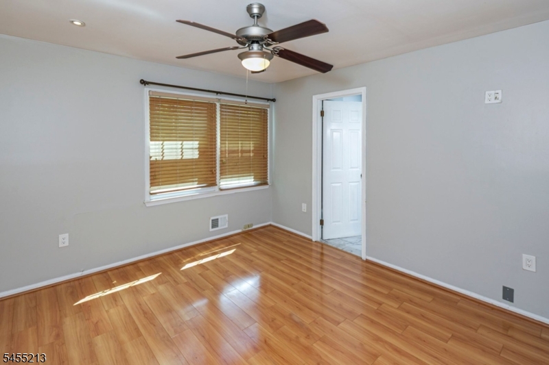 9 Chipwood Ln Property Photo 21